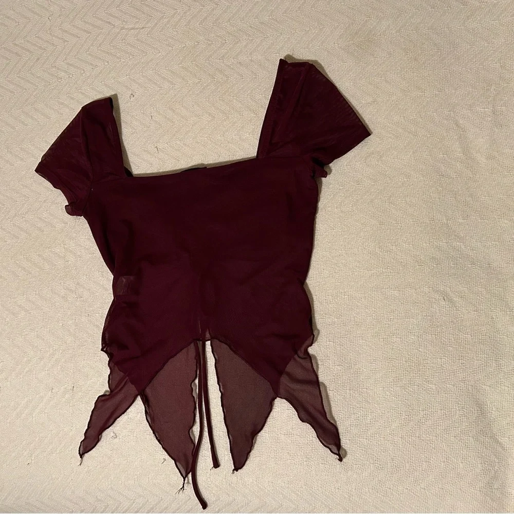 Mixed Threads Burgundy Ruched Crop Top - Picture 2 of 4